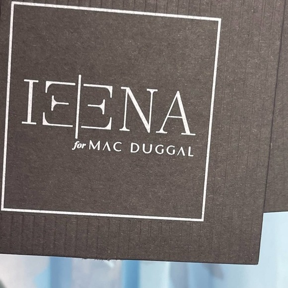 Mac Duggal Floral Print Flutter Sleeve Chiffon Gown Blue Multi Womens Size 6 NWT - Picture 11 of 12